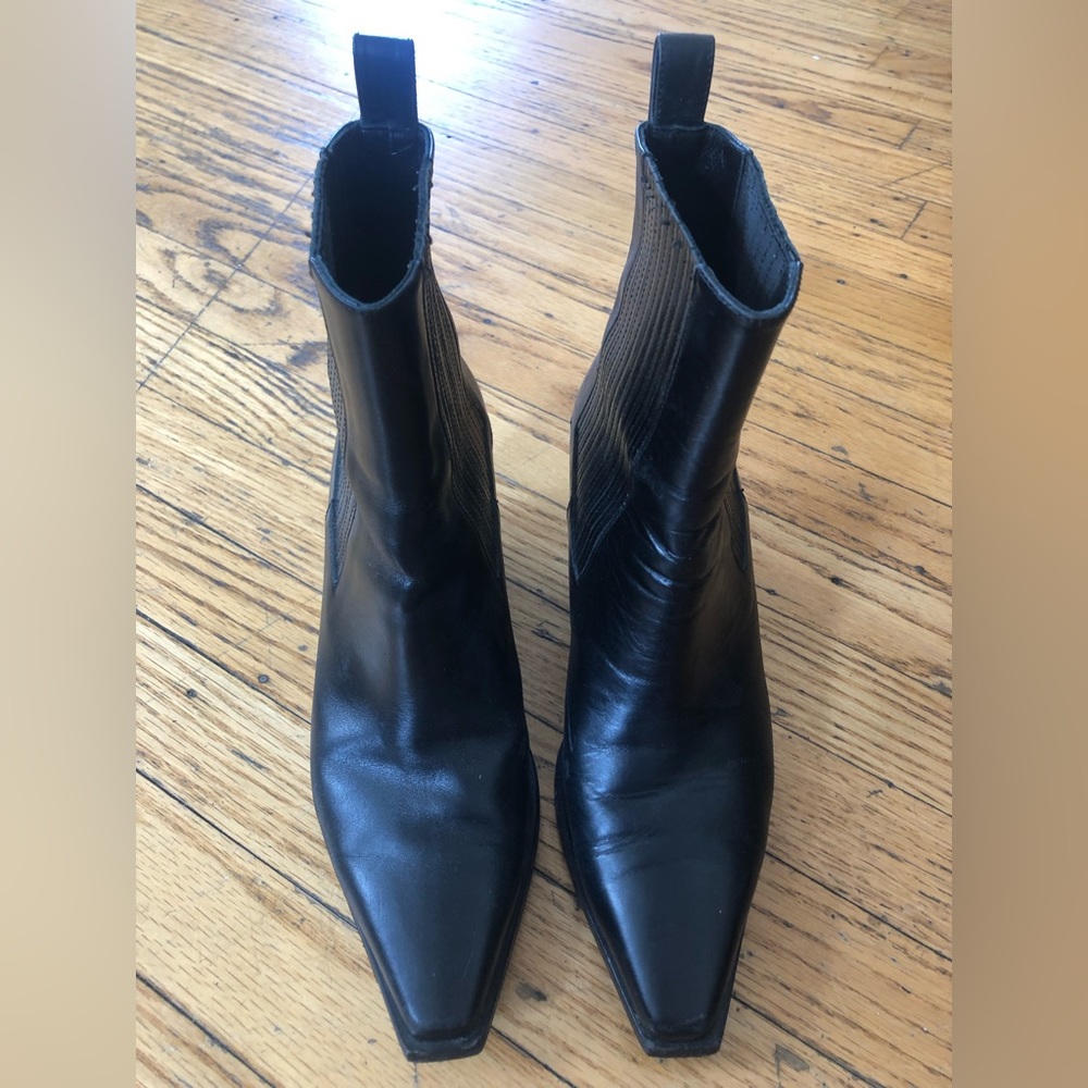 Aeyde heeled ankle boot